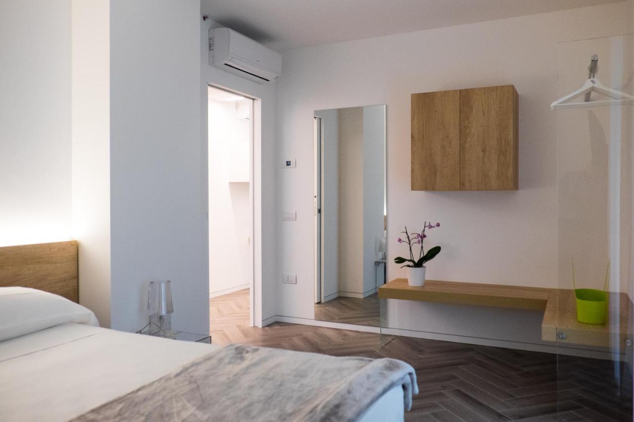 Terrazze Dei Tigli Apartment Riva del Garda Ngoại thất bức ảnh